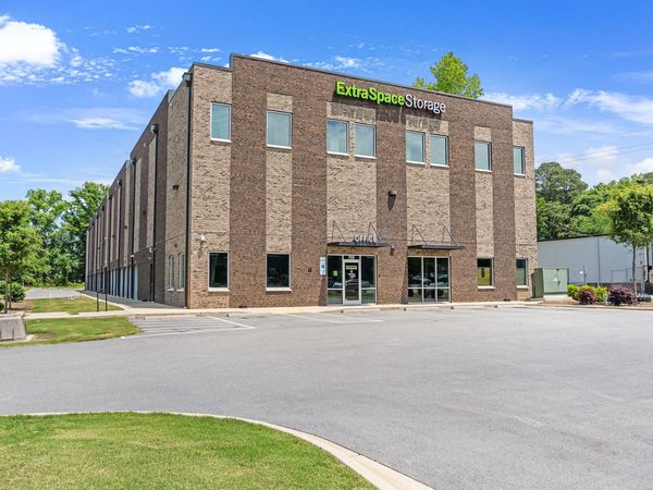 Extra Space Storage facility at 709 Charthouse Dr - Wendell, NC