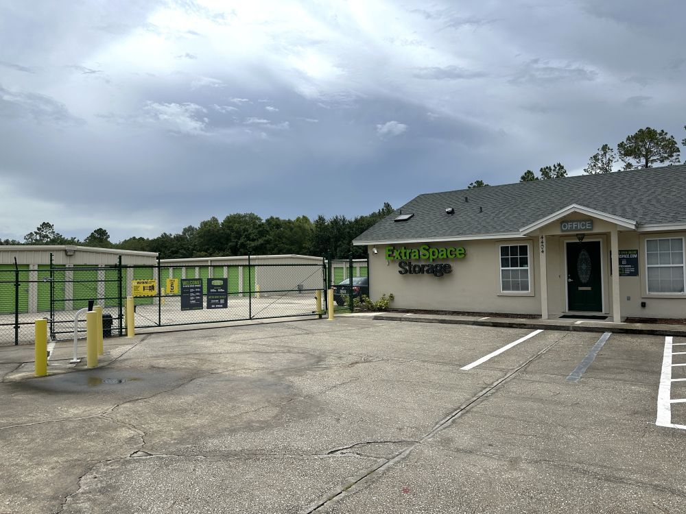 10 x 5 Self Storage Unit in Middleburg, Florida