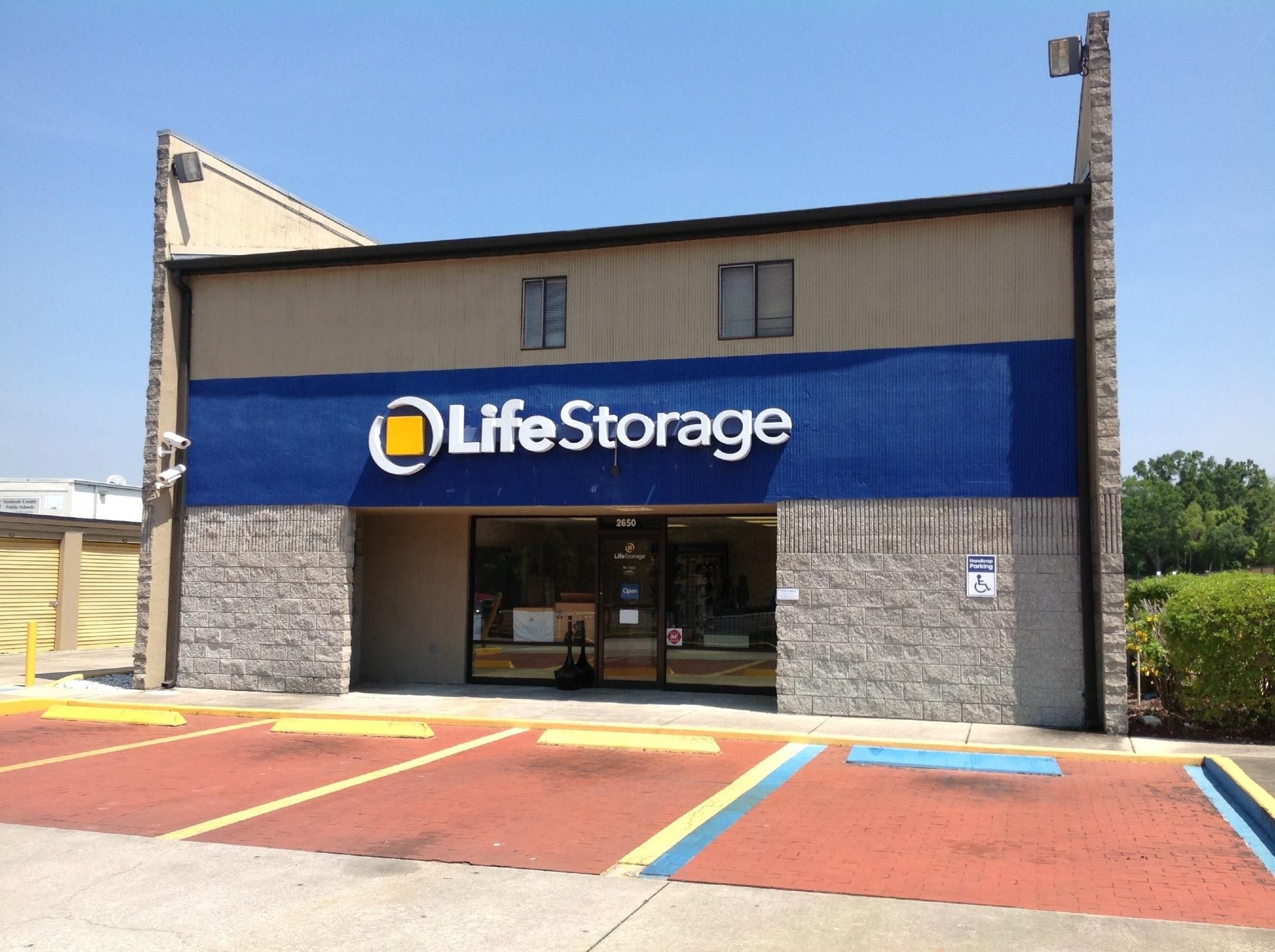 Extra Space Storage  2650 W 25th St in Sanford, FL