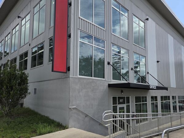Extra Space Storage facility at 807 High Rd - Tallahassee, FL