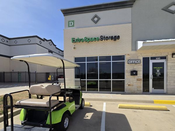 Extra Space Storage facility at 3831 FM 2181 - Corinth, TX