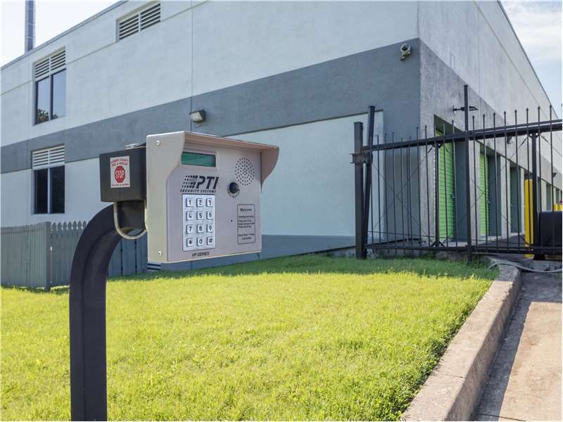 5×5 Self Storage Unit in Columbia, MD 10400 Old Columbia Rd Columbia, Maryland 2