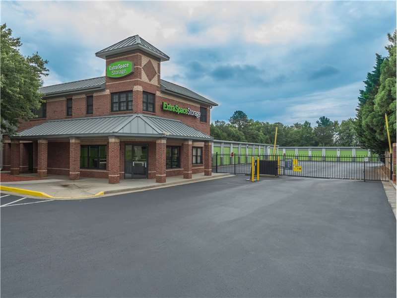 Extra Space Storage  855 N Main St in Alpharetta, GA
