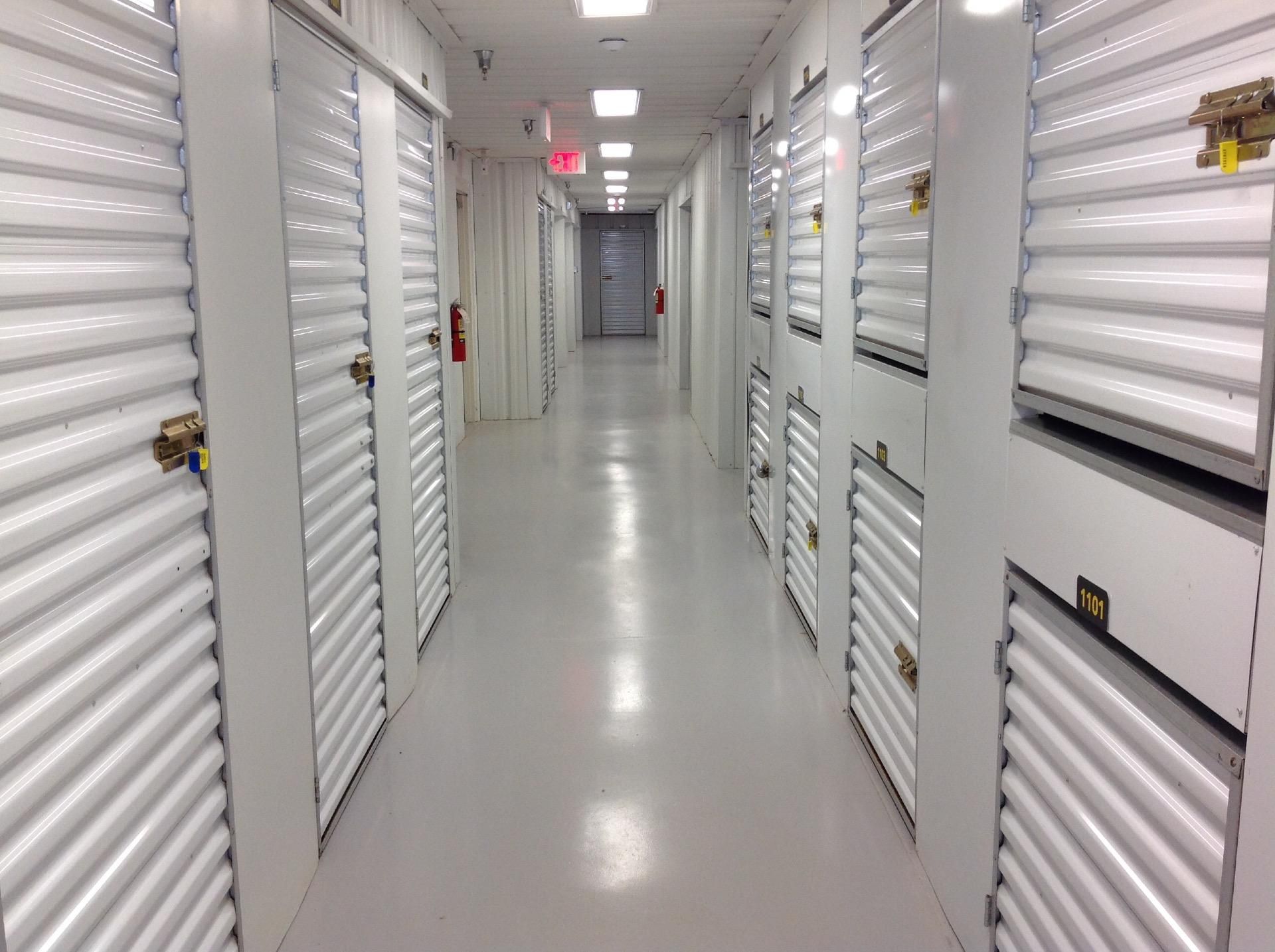 Extra Space Storage  3265 Robinhood Rd in Winston-Salem, NC