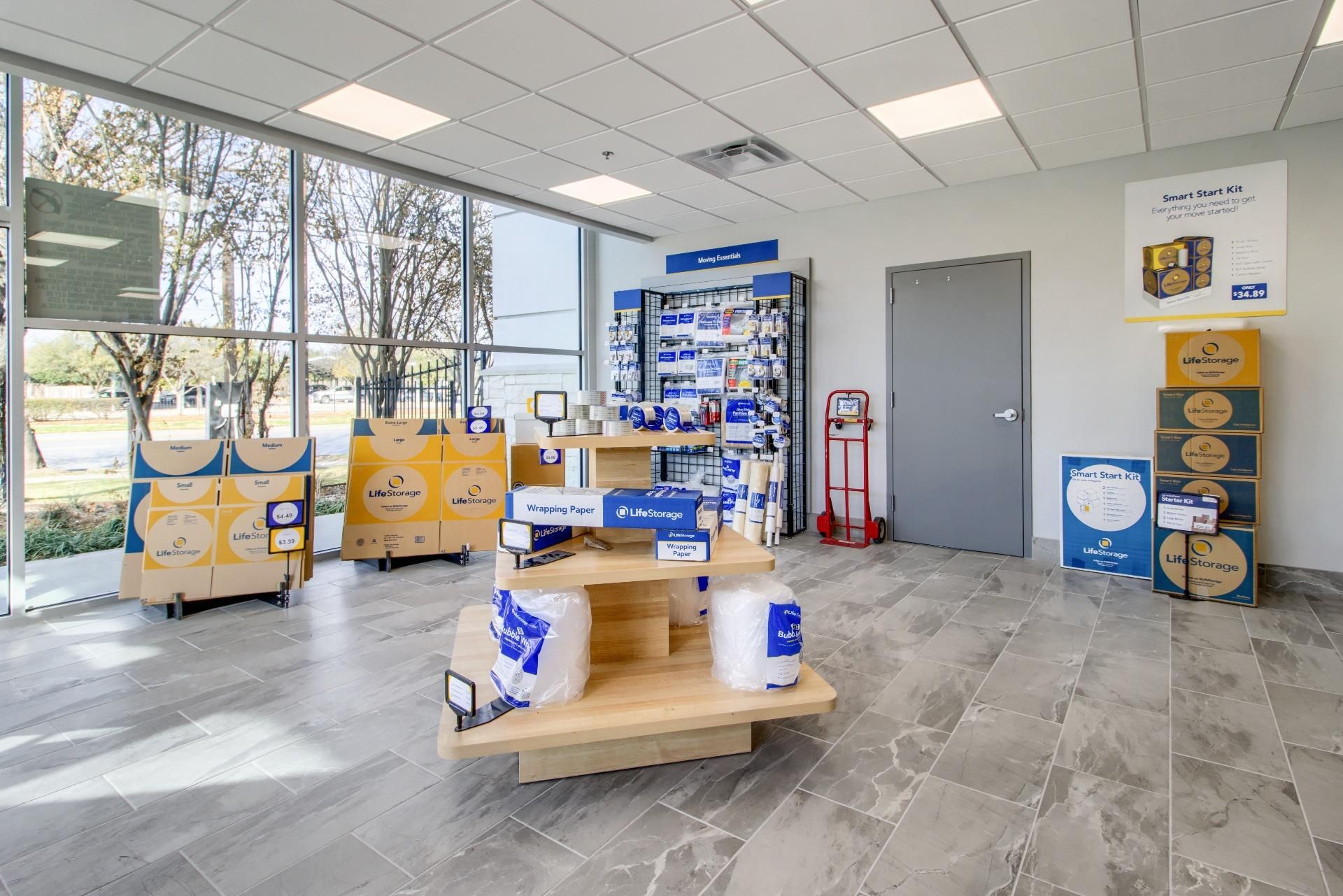 Extra Space Storage  2300 Broadway in San Antonio, TX