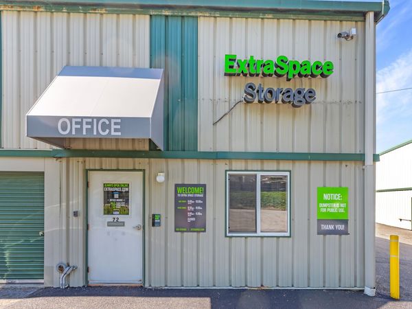 Extra Space Storage facility at 72 Old Route 6 - Carmel, NY