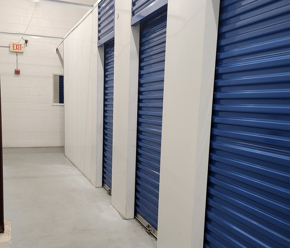 Extra Space Storage  130 Concord Dr in Casselberry, FL