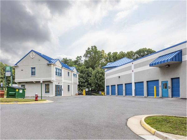 Extra Space Storage facility at 8021 Mims St - Lorton, VA