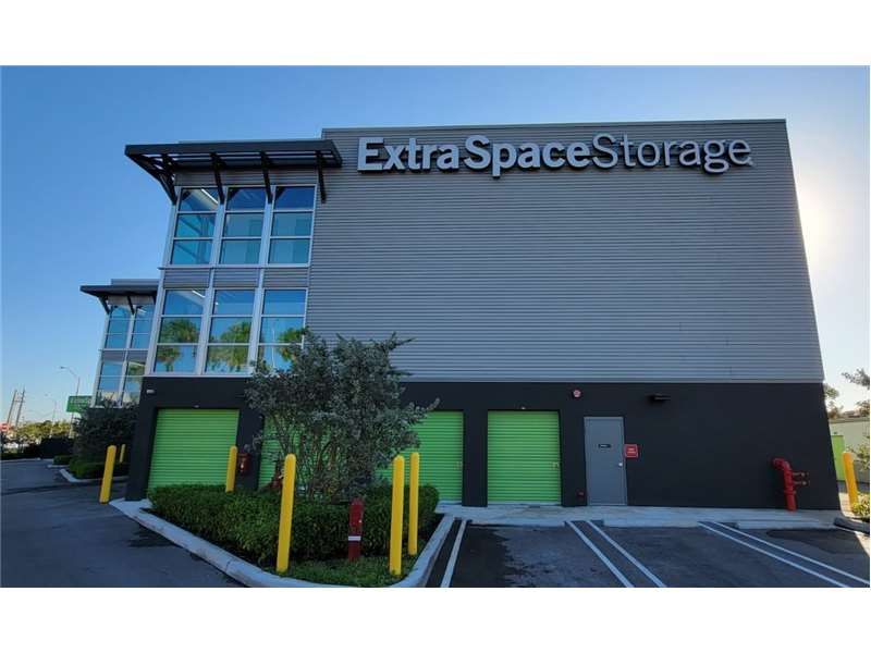 Extra Space Storage  8890 SW 72nd St in Miami, FL