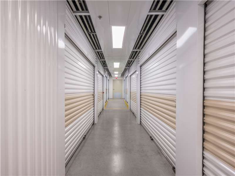 Extra Space Storage  831 N Park Ave in Apopka, FL