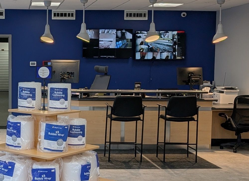 Extra Space Storage  3 Sand Hill Rd in Topsham, ME