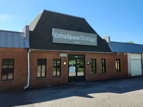 Extra Space Storage facility at 1639 Route 22 - Brewster, NY