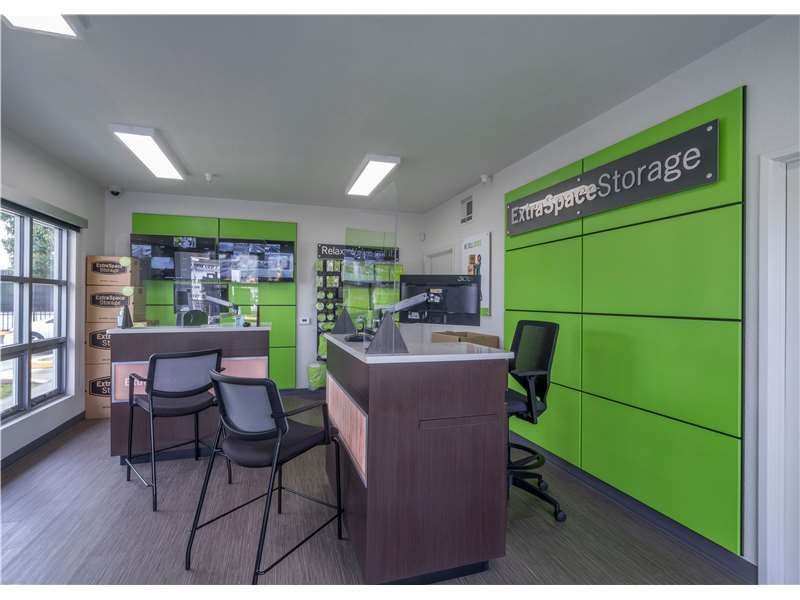 20×10 Garage in Oakland, CA 1090 29th Ave Oakland, California 3