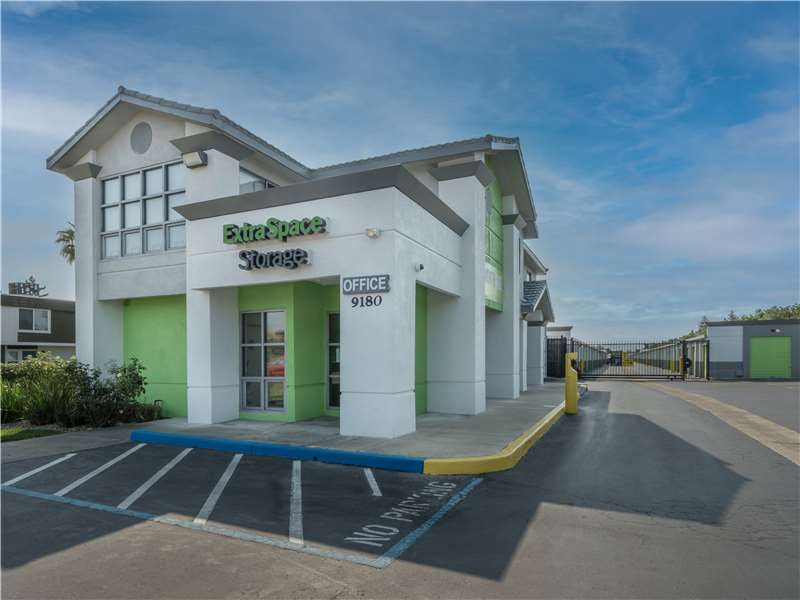 15×9 Parking Lot in San Ramon, CA 9180 Alcosta Blvd San Ramon, California