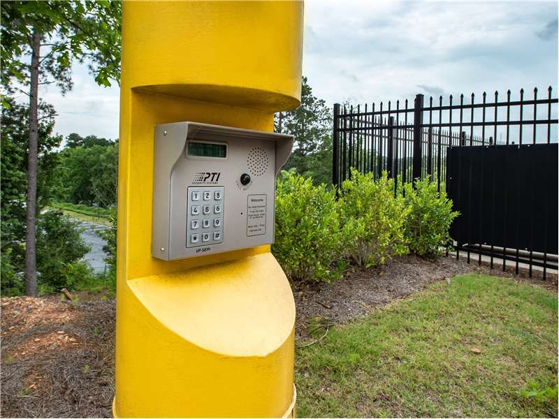 Self Storage Unit in Roswell, Georgia 1