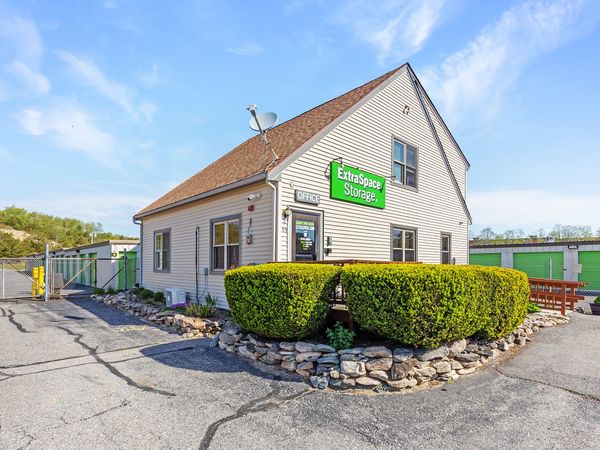 Extra Space Storage facility at 55 Holman Rd - Plymouth, MA
