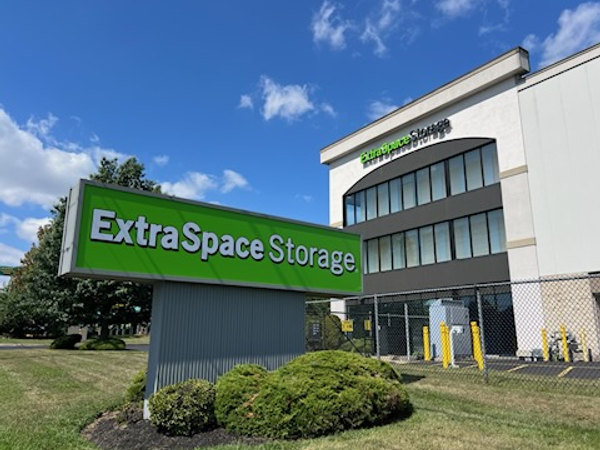 Extra Space Storage facility at 4019 Route 130 - Delran, NJ