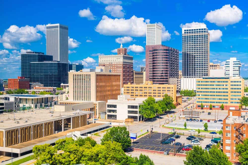 Article image for: How Much Does Hiring a Moving Company Cost in Tulsa?