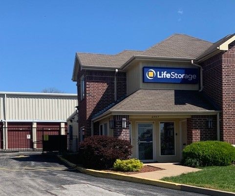 20×10 Self Storage Unit in St Louis, MO 6557 Manchester Ave St Louis, Missouri