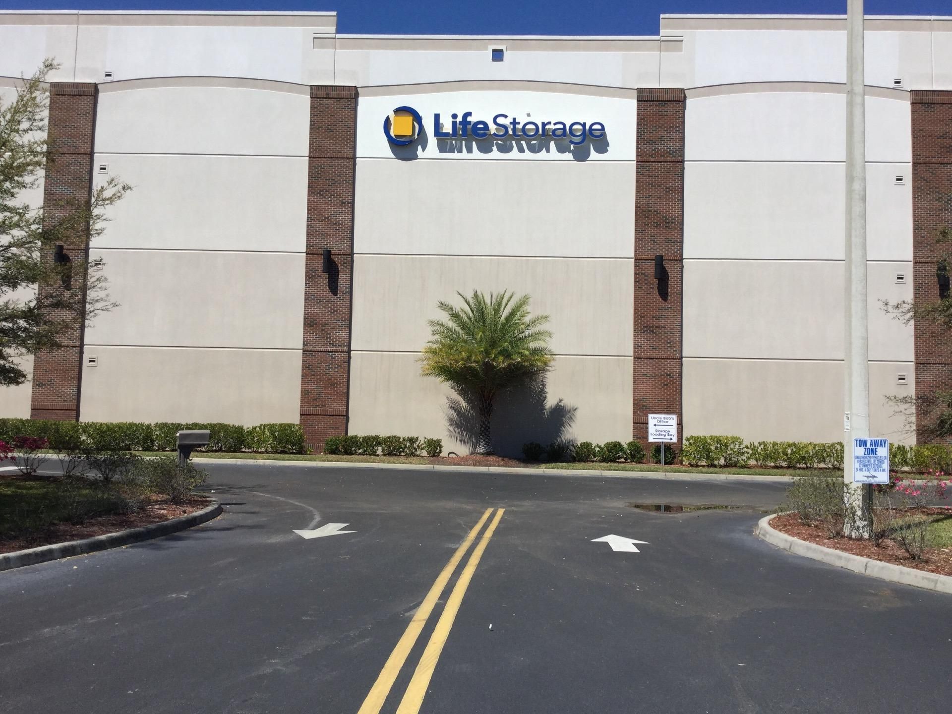 Extra Space Storage  600 Blanding Blvd in Orange Park, FL