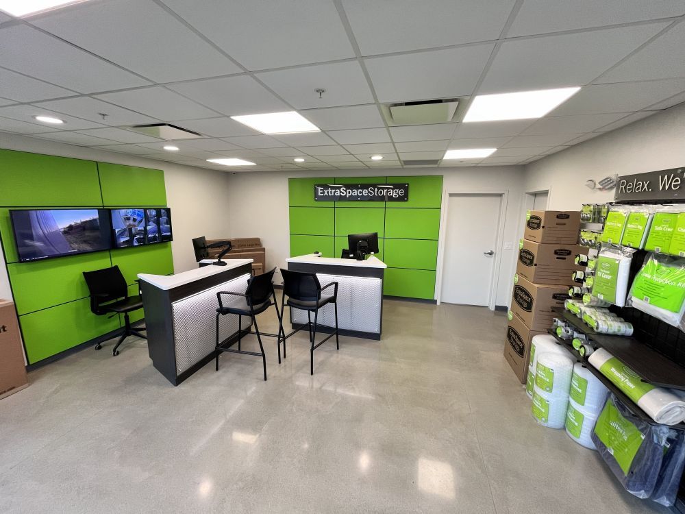 Extra Space Storage  1210 Bentley St in Richmond, VA