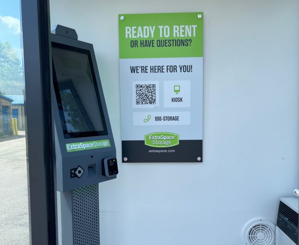 Extra Space Storage  5621 Chatterton Rd in Columbus, OH