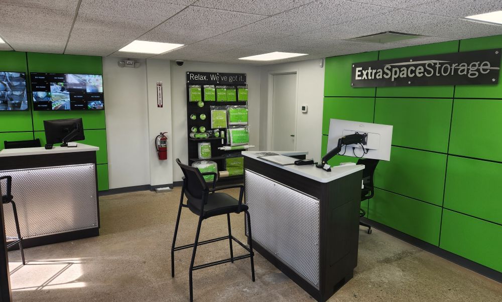 Extra Space Storage in Cleveland, OH  15101 McCracken Rd 3