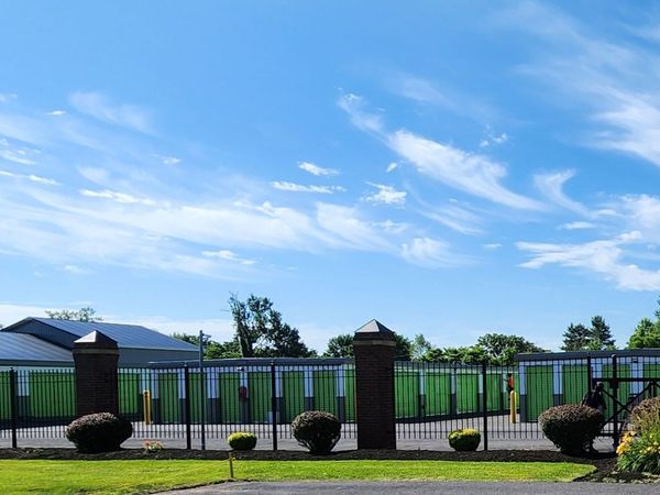 Extra Space Storage facility at 5666 State Route 31 - Cicero, NY