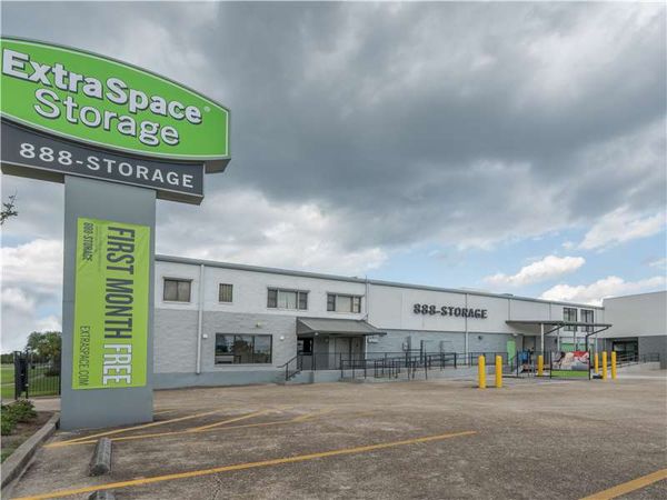 Extra Space Storage facility at 1120 S Norman C Francis Pkwy - New Orleans, LA