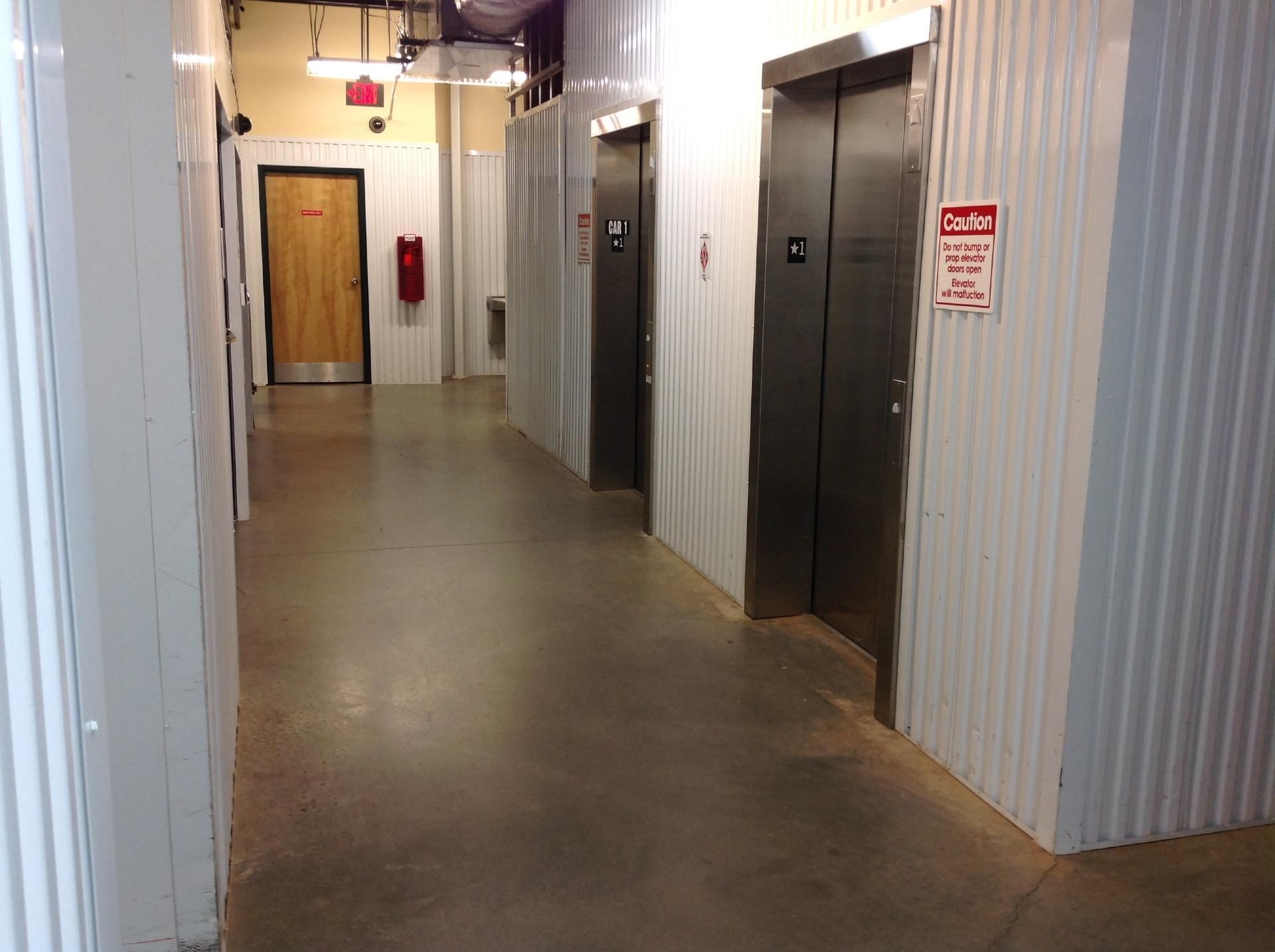 Extra Space Storage  5738 Dillard Dr in Cary, NC