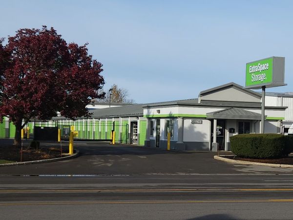Extra Space Storage facility at 1275 Sheridan Dr - Buffalo, NY
