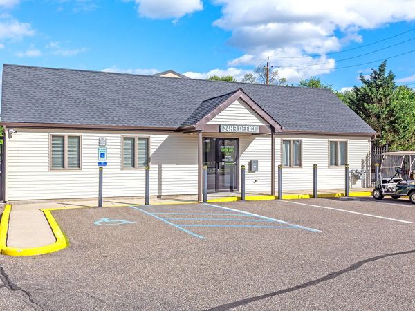 Extra Space Storage facility at 1007 US Highway 206 - Bordentown, NJ