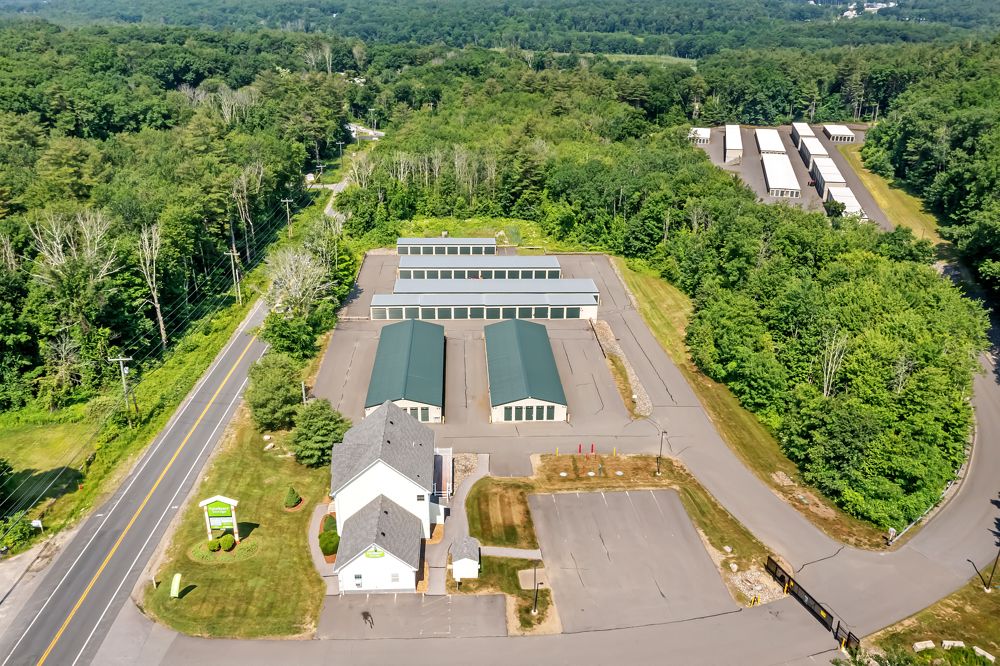 Extra Space Storage  230 Rockingham Rd in Derry, NH