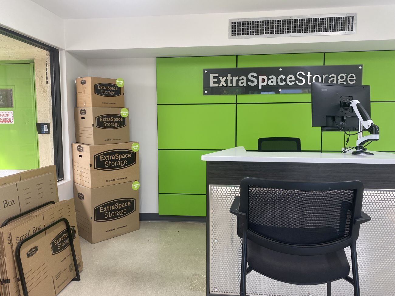 8×20 Parking Lot in Fort Lauderdale, FL 2523 NW 6th St Fort Lauderdale, Florida 3