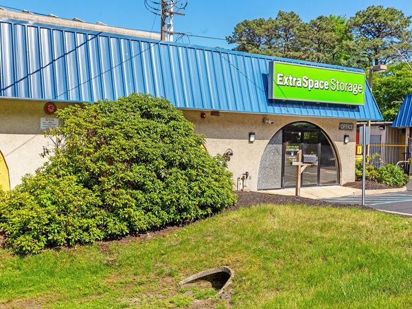 Extra Space Storage facility at 201 Jordan Rd - Brick, NJ