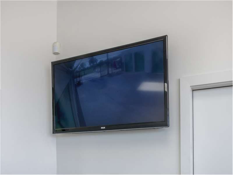 Extra Space Storage  2290 NW 19th St in Fort Lauderdale, FL