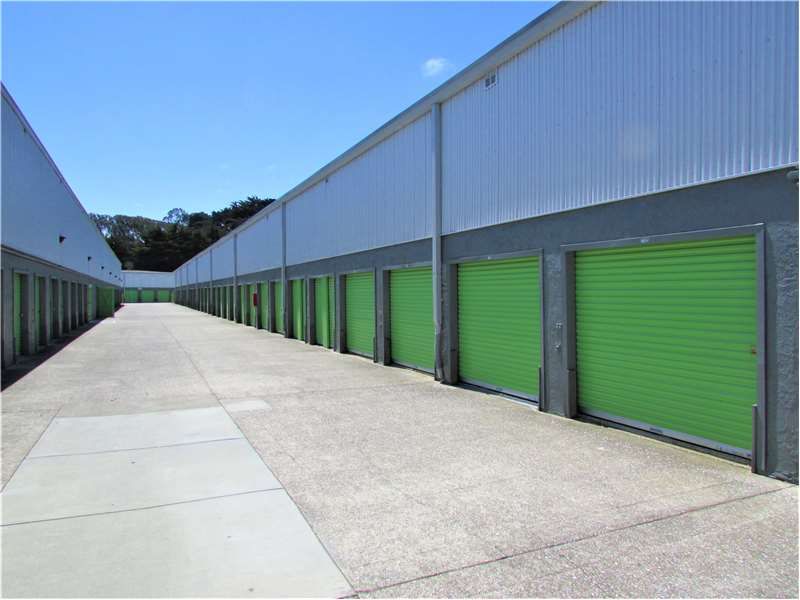 Self Storage Unit in Daly City, California 3