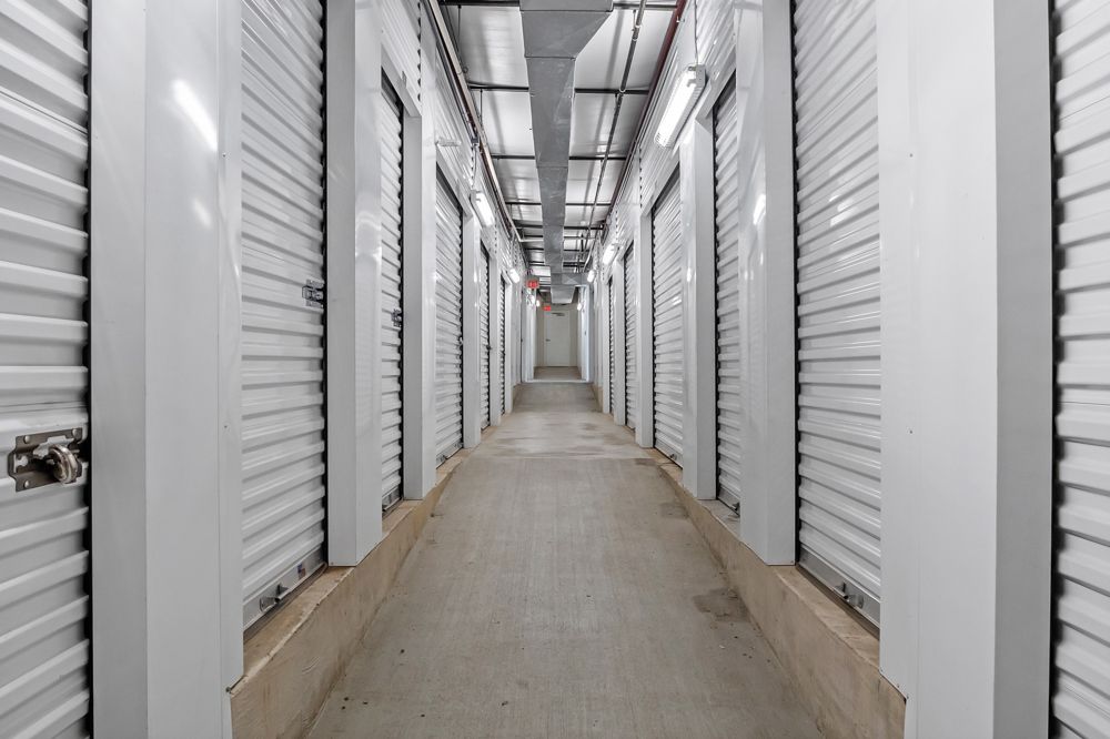 Extra Space Storage  940 Shackelford Rd in Florissant, MO