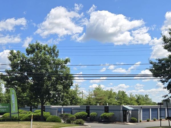 Extra Space Storage facility at 3537 US Highway 22 - Branchburg, NJ