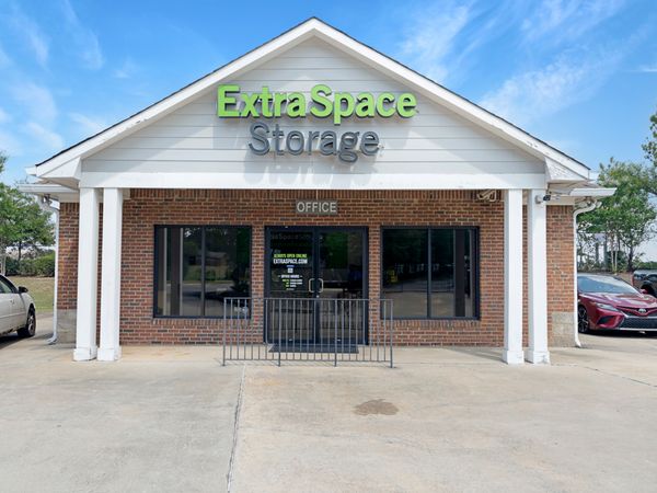 Extra Space Storage facility at 4510 Armour Rd - Columbus, GA