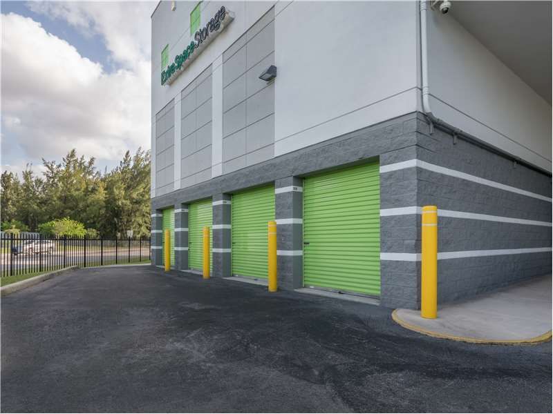 Extra Space Storage  850 E 65th St in Hialeah, FL