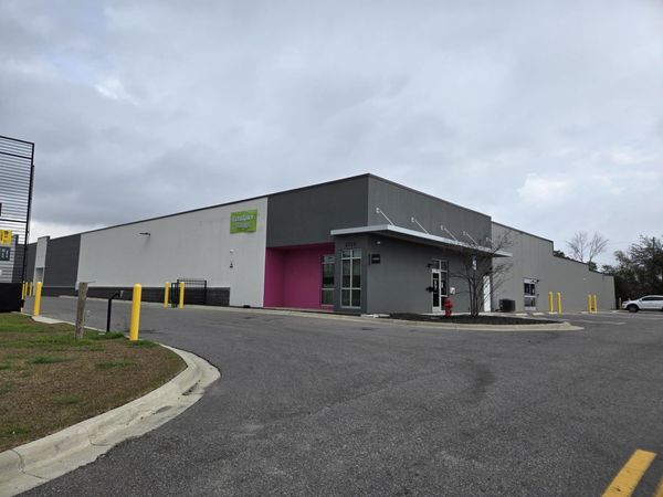Extra Space Storage facility at 2710 N Palafox St - Pensacola, FL