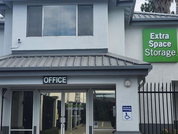 Extra Space Storage facility at 1855 Las Plumas Ave - San Jose, CA