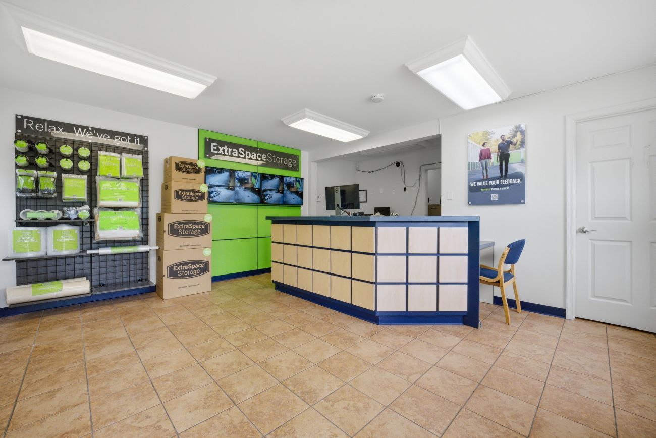 10×20 Garage in Newport News, VA 10429 Jefferson Ave Newport News, Virginia 3