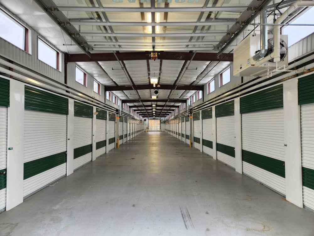 Extra Space Storage  232 N Broadway in Salem, NH