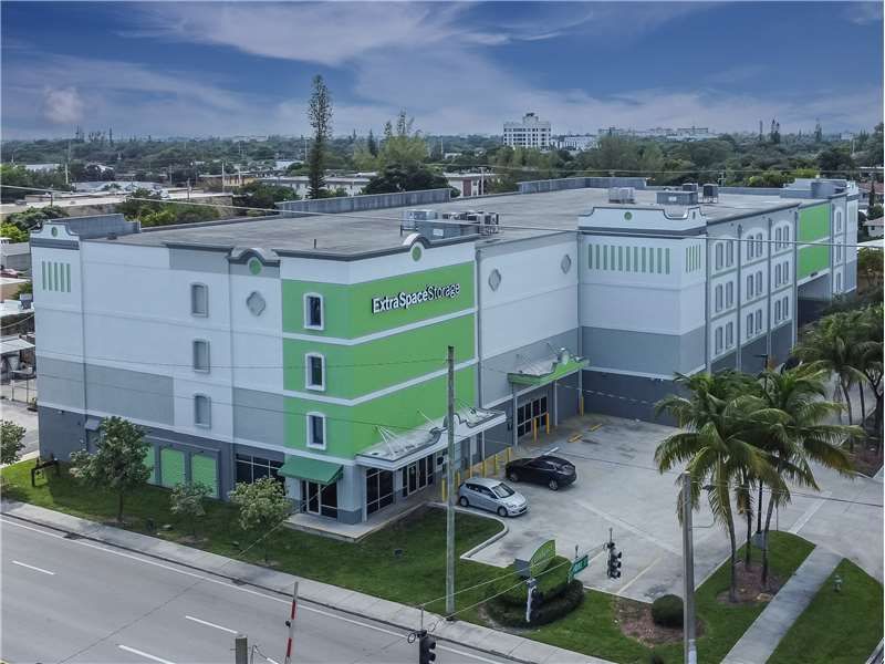 Extra Space Storage  430 N Dixie Hwy in Hollywood, FL