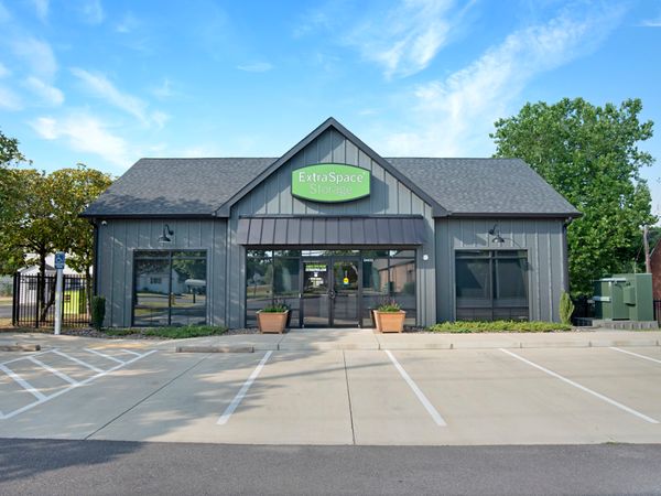 Extra Space Storage facility at 24432 Mervell Dean Rd - Hollywood, MD