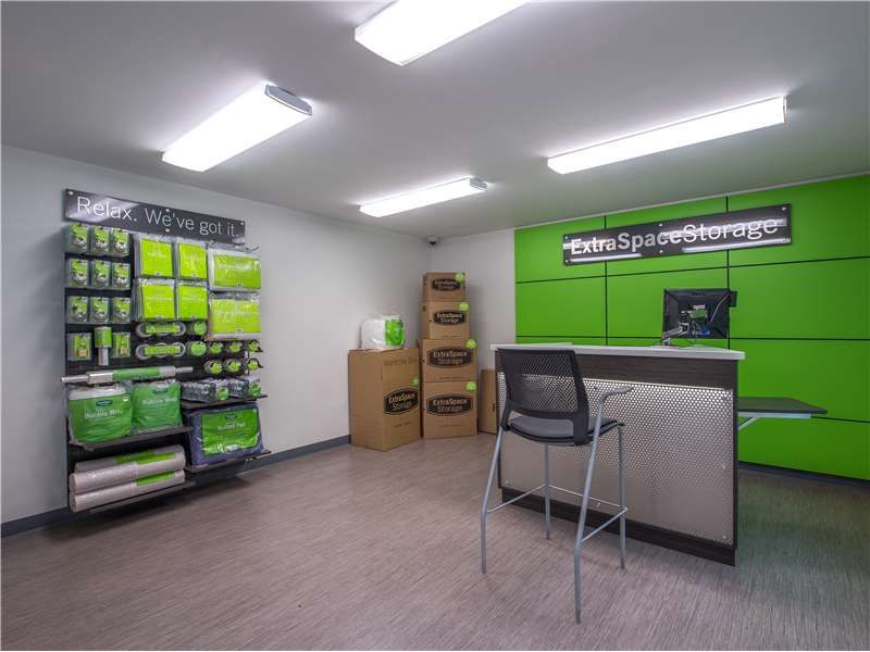 5×5 Self Storage Unit in Alpharetta, GA 2860 Holcomb Bridge Rd Alpharetta, Georgia 3