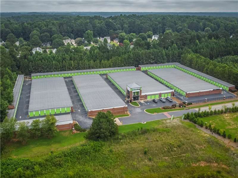 Extra Space Storage  52 Bailey Station Cir in Newnan, GA