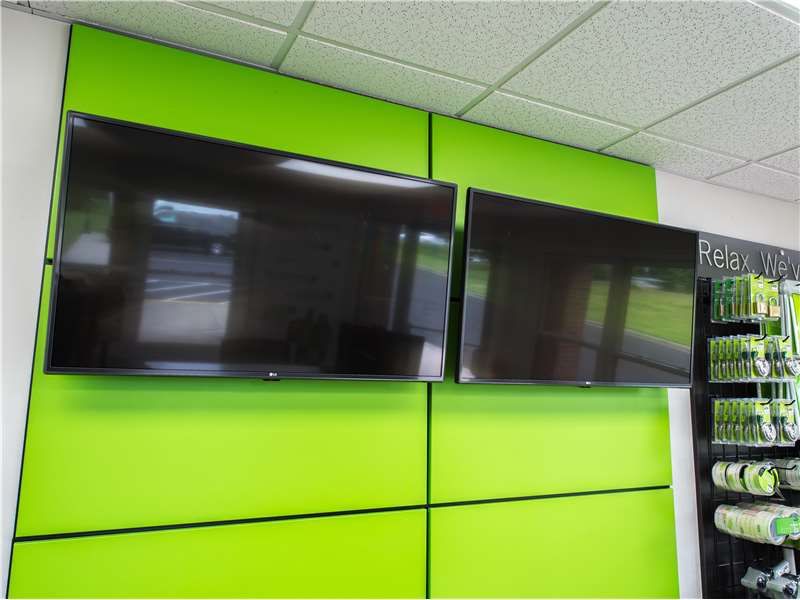 Extra Space Storage  855 N Main St in Alpharetta, GA